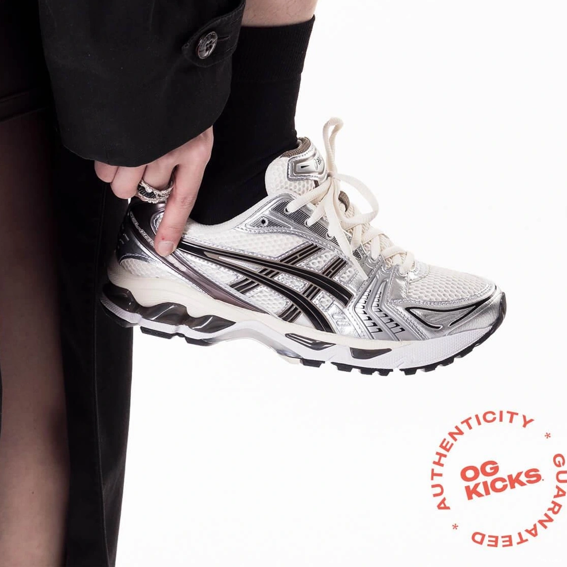 Plum Cream Metallic ASICS Black Gel-Kayano 14 0822